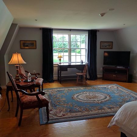 The Chase House Inn Cornish Bagian luar foto