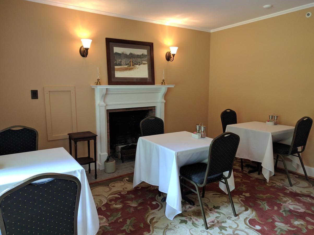 The Chase House Inn Cornish Bagian luar foto