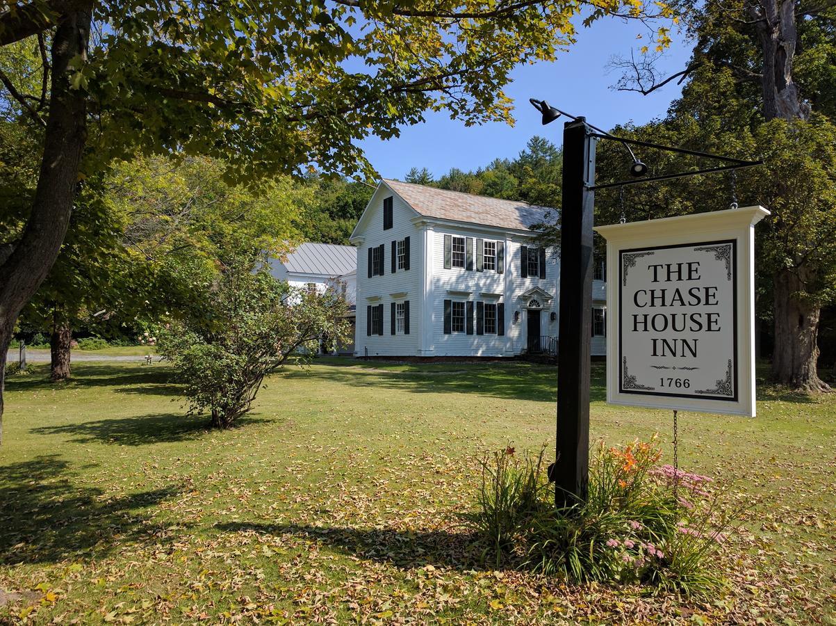 The Chase House Inn Cornish Bagian luar foto